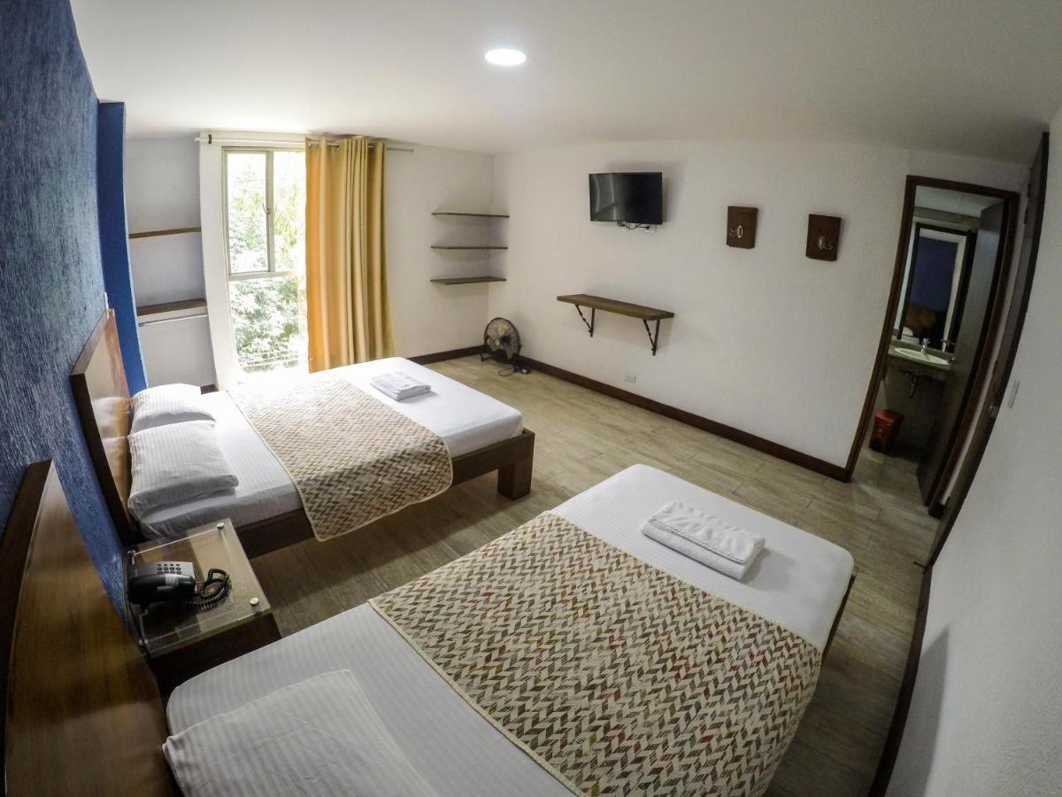 Hotel Prada Sas Bello Esterno foto